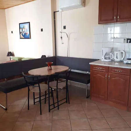 Apartment In Siofok/balaton 35633