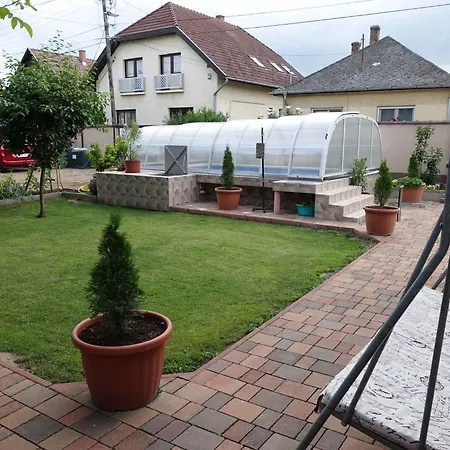 In - Balaton 35627 Siófok